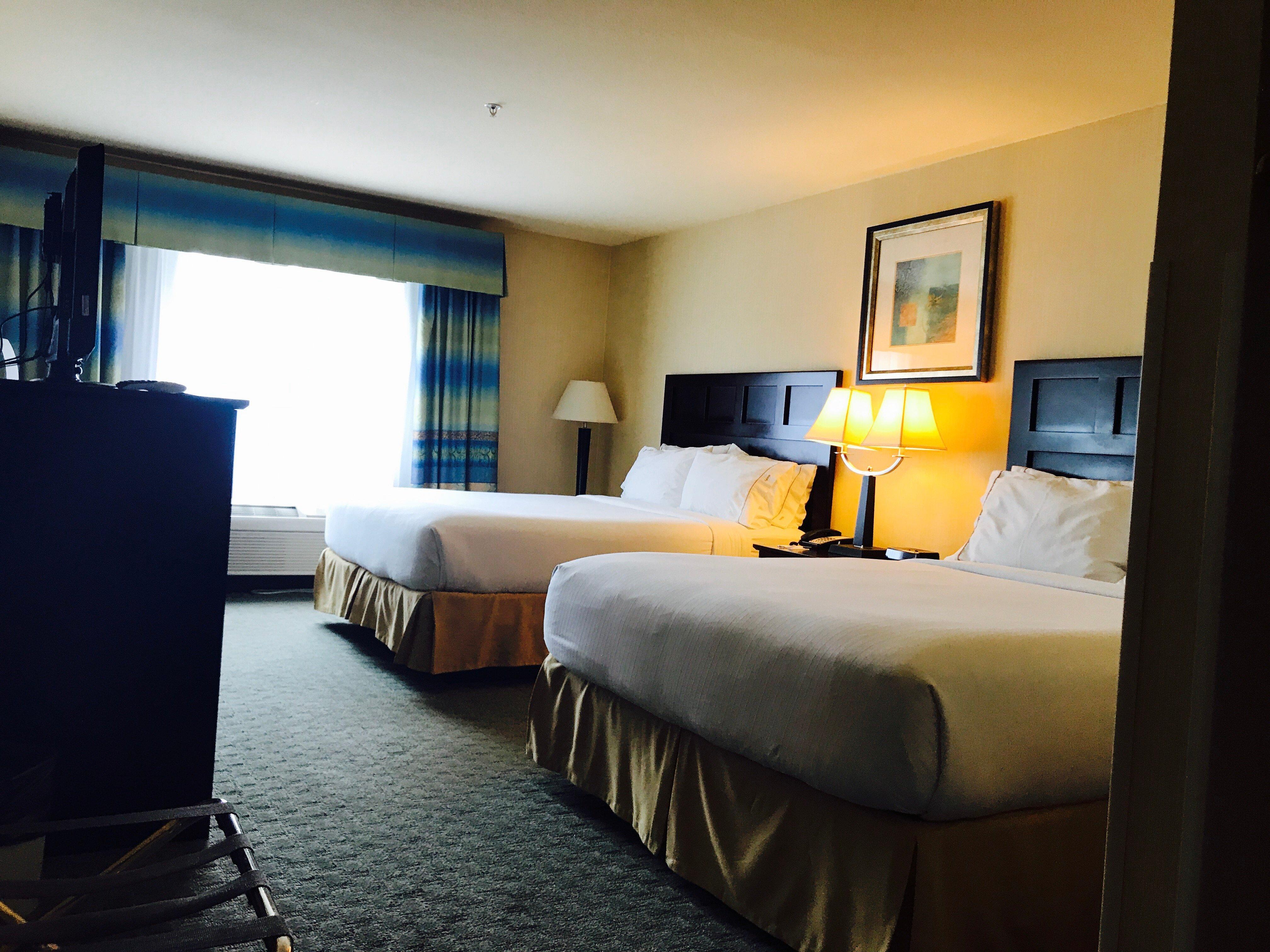 Holiday Inn Express Fort Bragg By Ihg Exterior foto